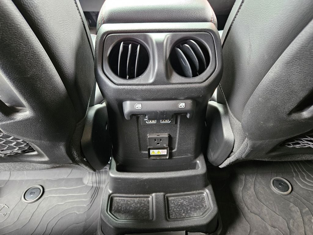 2023 Jeep Wrangler 4-Door Rubicon FarOut 4x4