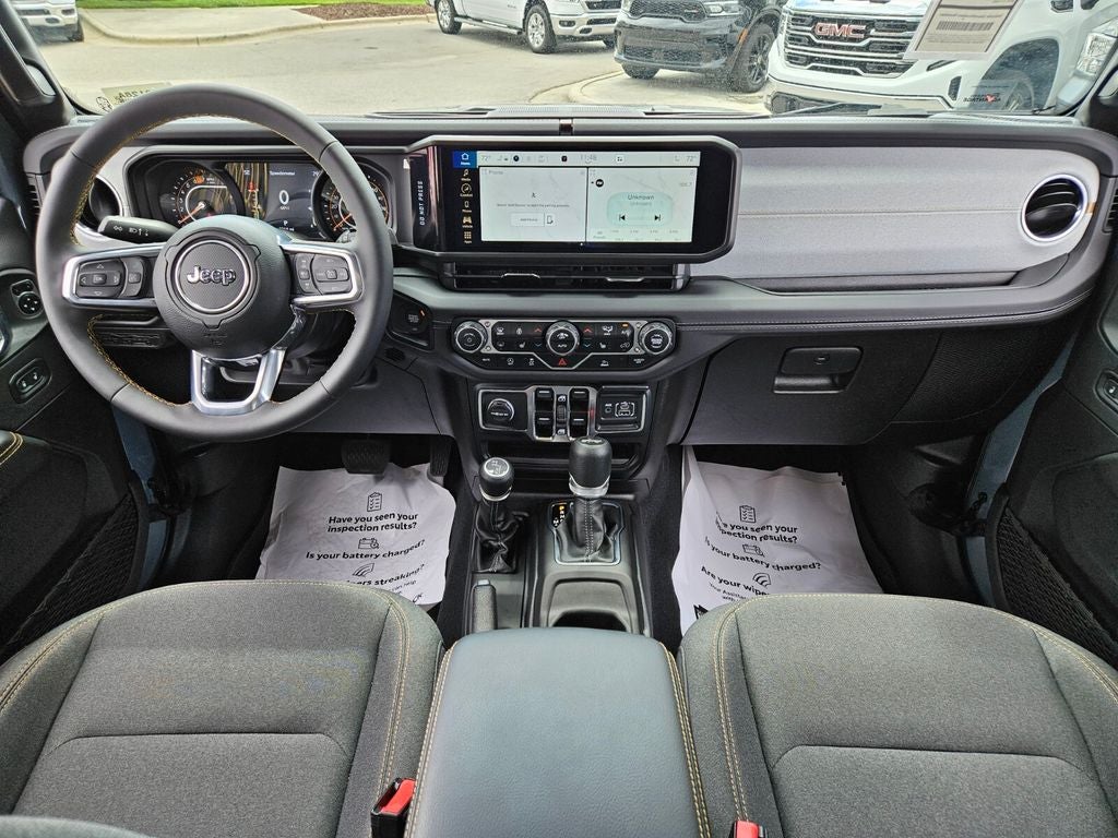2024 Jeep Wrangler 4-Door Sahara 4x4