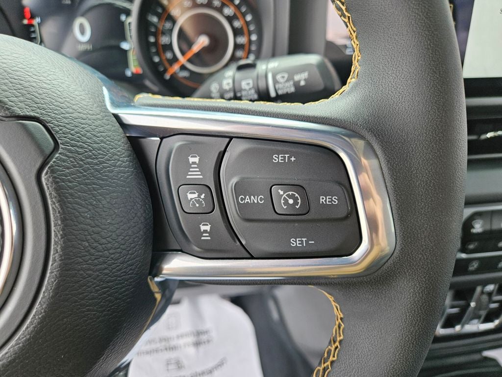 2024 Jeep Wrangler 4-Door Sahara 4x4