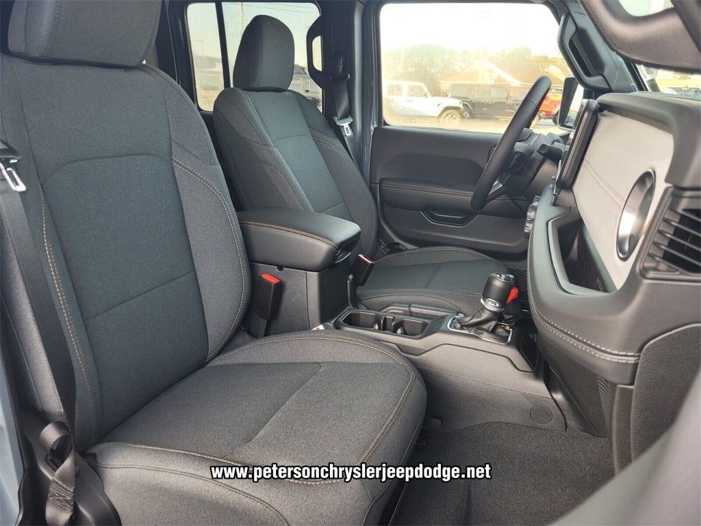 2024 Jeep Wrangler WRANGLER 4-DOOR SAHARA