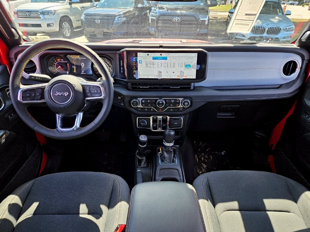 2024 Jeep Wrangler 4-Door Sahara 4x4