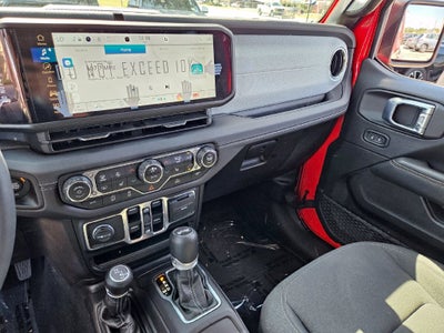 2024 Jeep Wrangler 4-Door Sahara 4x4