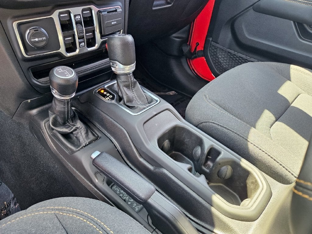 2024 Jeep Wrangler 4-Door Sahara 4x4