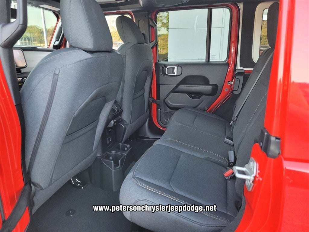 2024 Jeep Wrangler WRANGLER 4-DOOR SAHARA