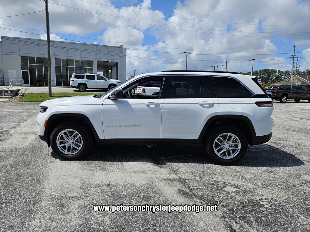 2026 Jeep Grand Cherokee GRAND CHEROKEE LAREDO X 4X2