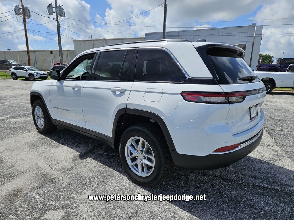 2026 Jeep Grand Cherokee GRAND CHEROKEE LAREDO X 4X2