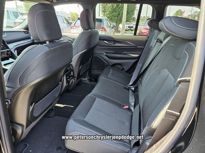 2026 Jeep Grand Cherokee GRAND CHEROKEE LAREDO 4X2