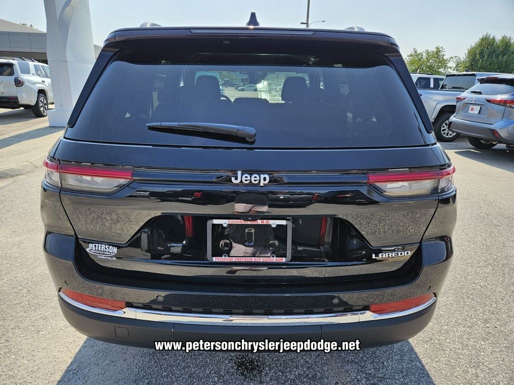 2026 Jeep Grand Cherokee GRAND CHEROKEE LAREDO 4X2
