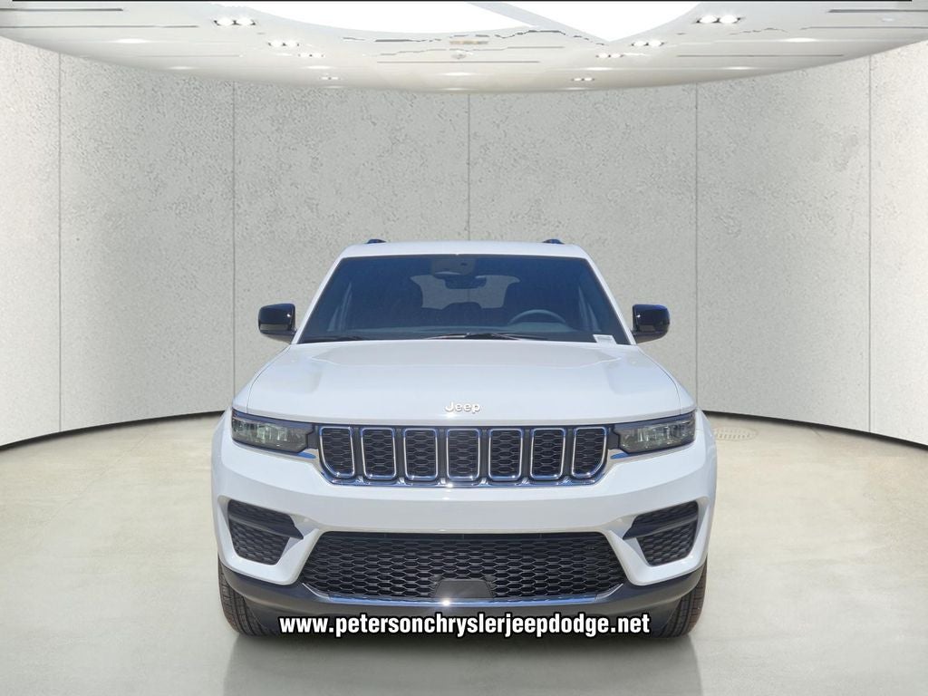 2026 Jeep Grand Cherokee GRAND CHEROKEE LAREDO 4X2