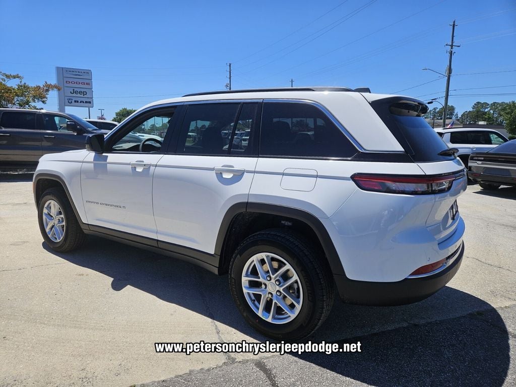 2026 Jeep Grand Cherokee GRAND CHEROKEE LAREDO 4X2