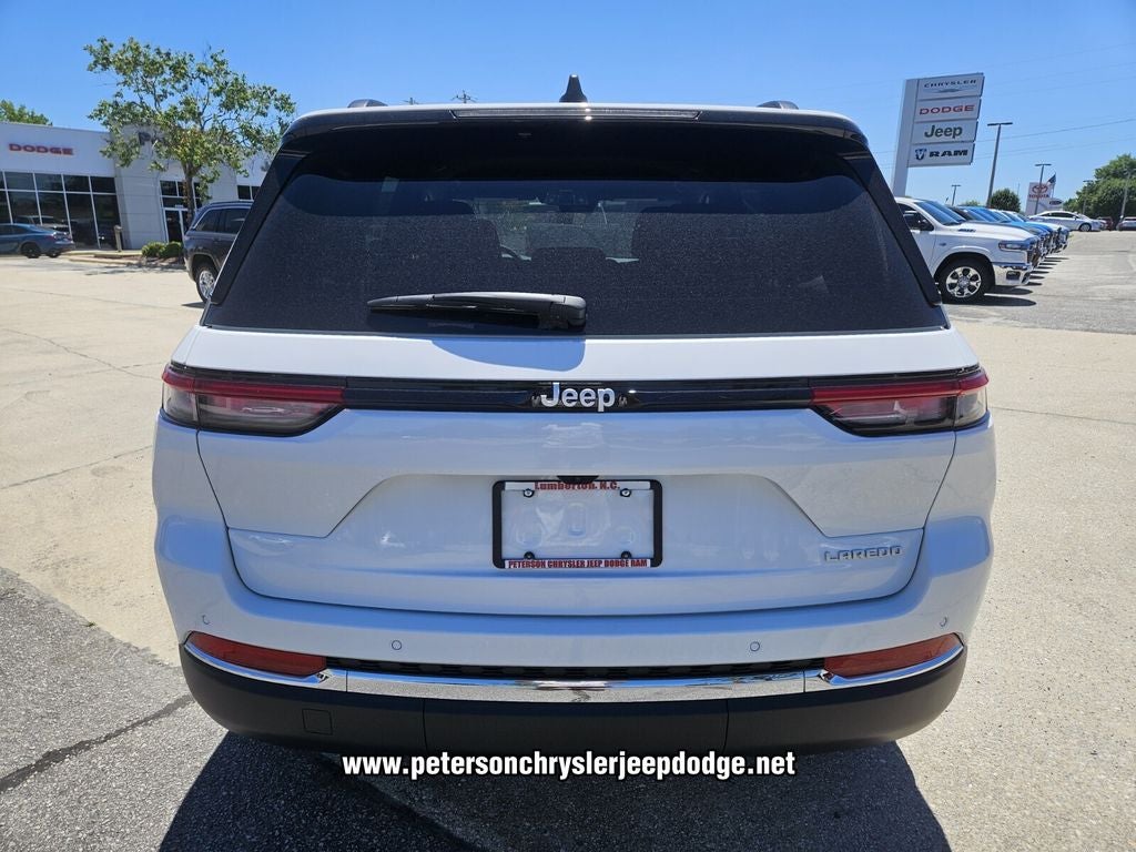 2026 Jeep Grand Cherokee GRAND CHEROKEE LAREDO 4X2
