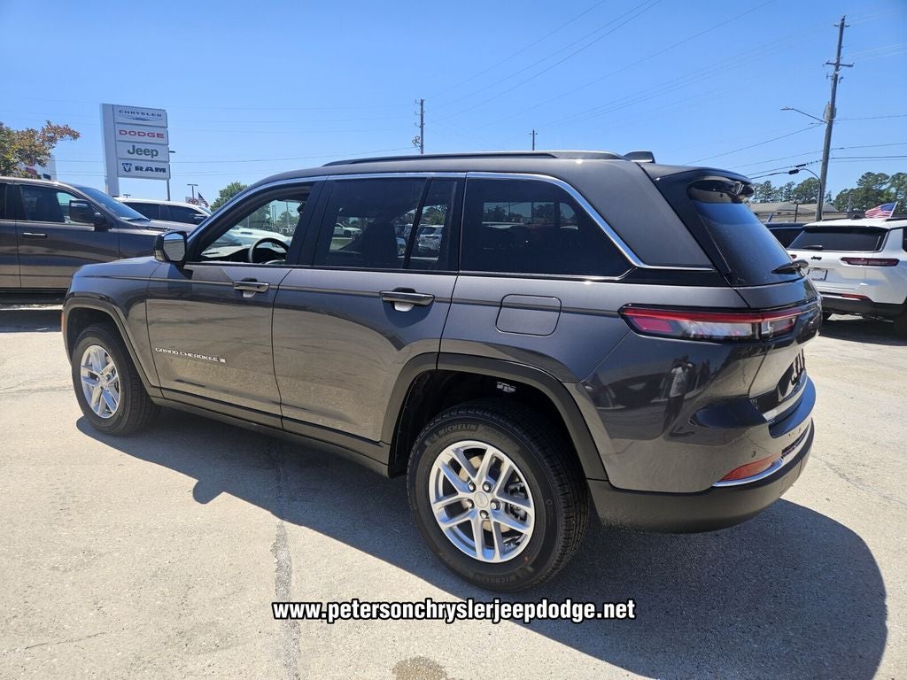 2026 Jeep Grand Cherokee GRAND CHEROKEE LAREDO X 4X2