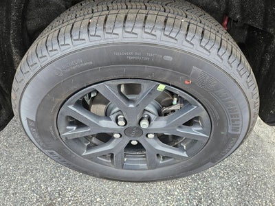 2026 Jeep Grand Cherokee Altitude 4x2