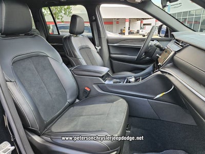 2026 Jeep Grand Cherokee GRAND CHEROKEE LAREDO ALTITUDE 4X4