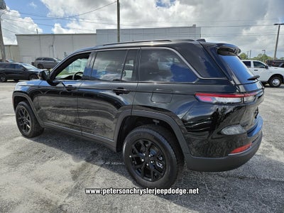 2026 Jeep Grand Cherokee GRAND CHEROKEE LAREDO ALTITUDE 4X4