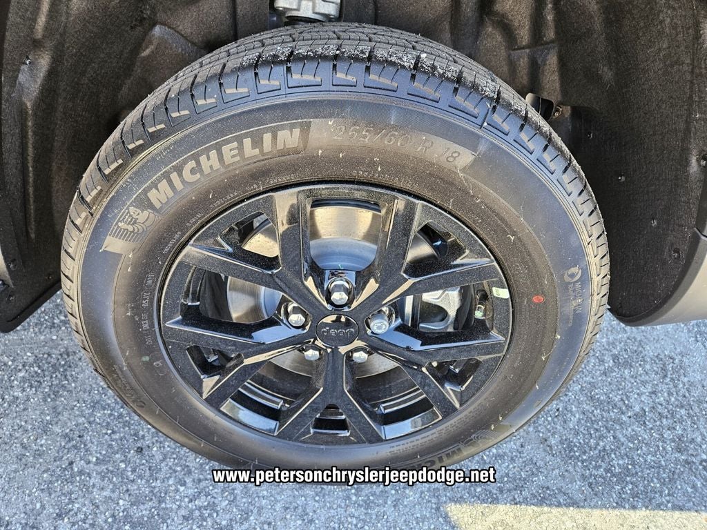 2026 Jeep Grand Cherokee GRAND CHEROKEE L LAREDO ALTITUDE 4X4