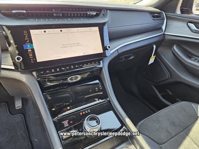 2026 Jeep Grand Cherokee GRAND CHEROKEE L LAREDO ALTITUDE 4X4