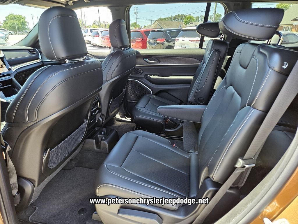 2026 Jeep Grand Cherokee GRAND CHEROKEE L LIMITED 4X4
