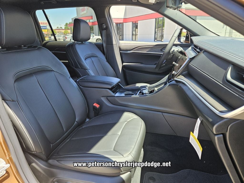 2026 Jeep Grand Cherokee GRAND CHEROKEE L LIMITED 4X4