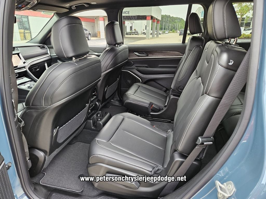 2026 Jeep Grand Cherokee GRAND CHEROKEE L LIMITED 4X4