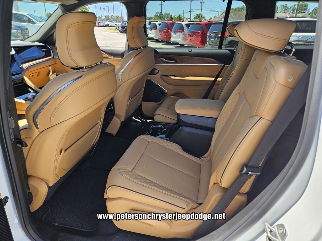 2026 Jeep Grand Cherokee GRAND CHEROKEE L SUMMIT 4X4