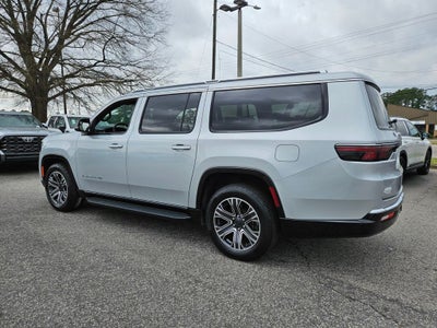 2024 Jeep Wagoneer L Series II 4x4