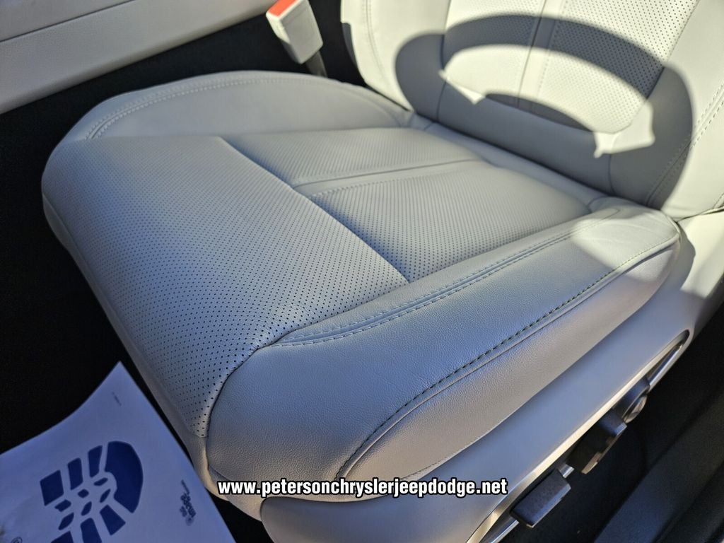 2026 Jeep Grand Wagoneer GRAND WAGONEER 4X2