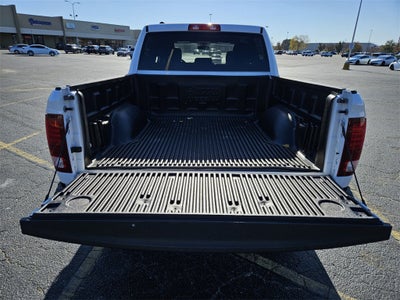 2024 RAM 1500 Classic Warlock Crew Cab 4x4 5'7' Box