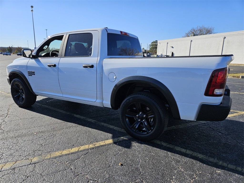 2024 RAM 1500 Classic Warlock Crew Cab 4x4 5'7' Box