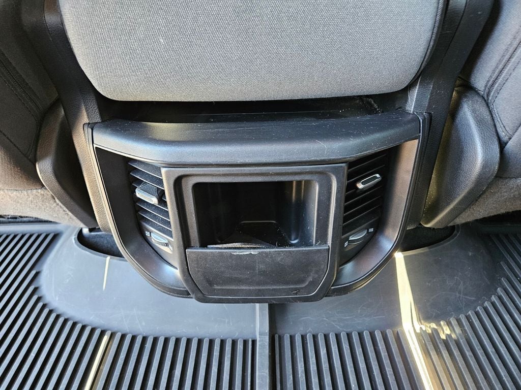 2022 RAM 1500 Big Horn Crew Cab 4x2 5'7' Box