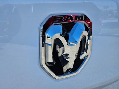 2022 RAM 1500 Big Horn Crew Cab 4x2 5'7' Box