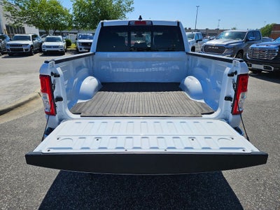2022 RAM 1500 Big Horn Crew Cab 4x2 5'7' Box