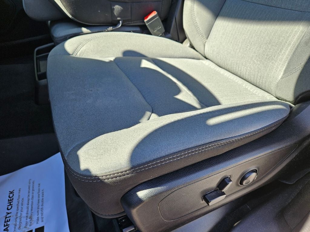 2022 RAM 1500 Big Horn Crew Cab 4x2 5'7' Box