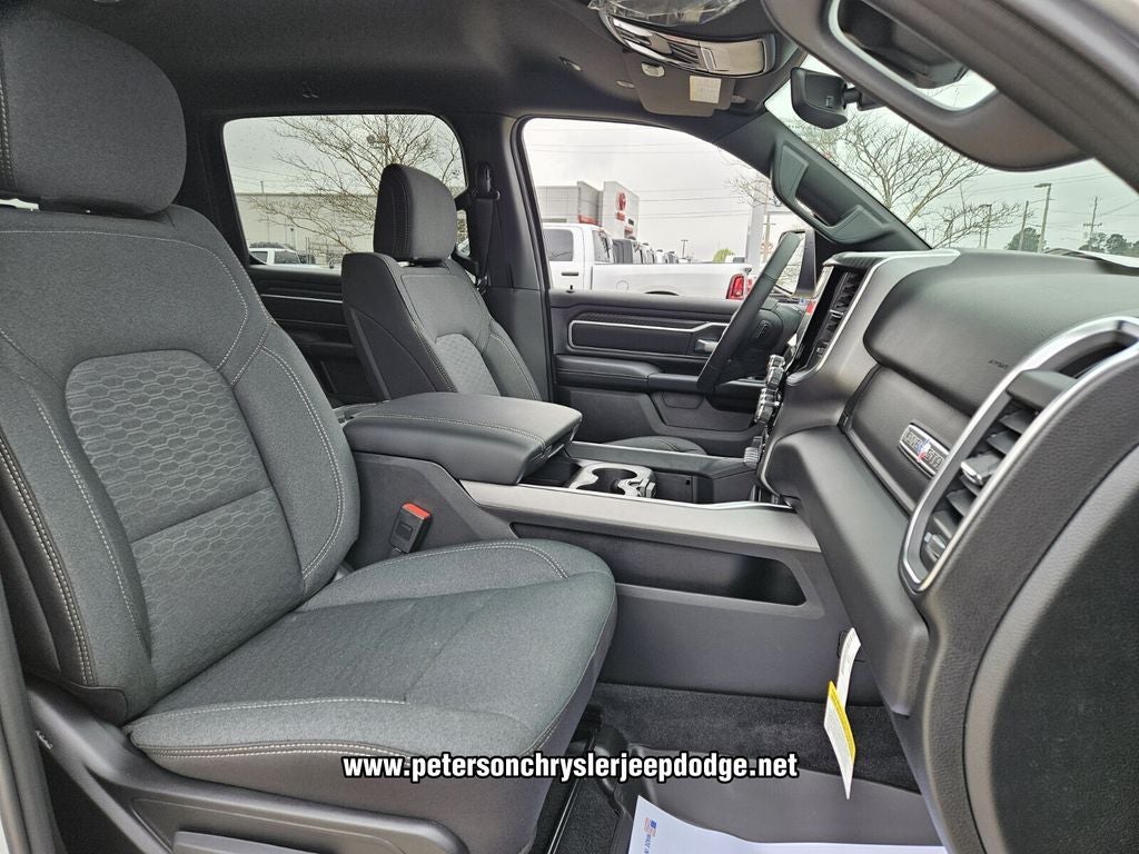 2026 RAM Ram 1500 RAM 1500 LONE STAR CREW CAB 4X2 5'7' BOX