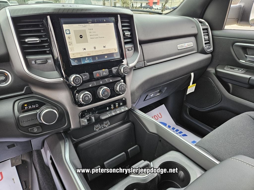 2026 RAM Ram 1500 RAM 1500 LONE STAR CREW CAB 4X2 5'7' BOX