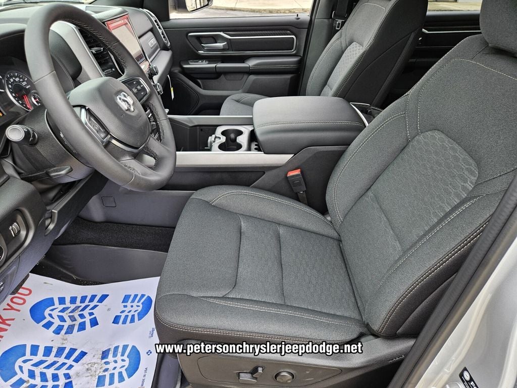 2026 RAM Ram 1500 RAM 1500 LONE STAR CREW CAB 4X2 5'7' BOX