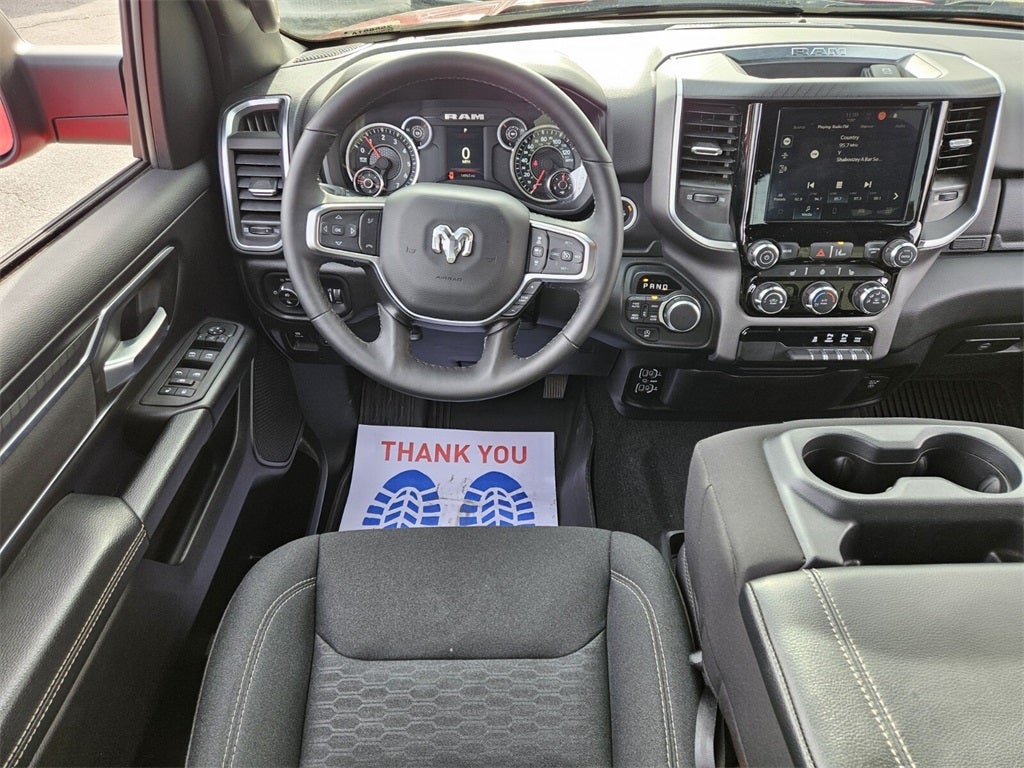 2025 RAM 1500 Big Horn Crew Cab 4x4 5'7' Box