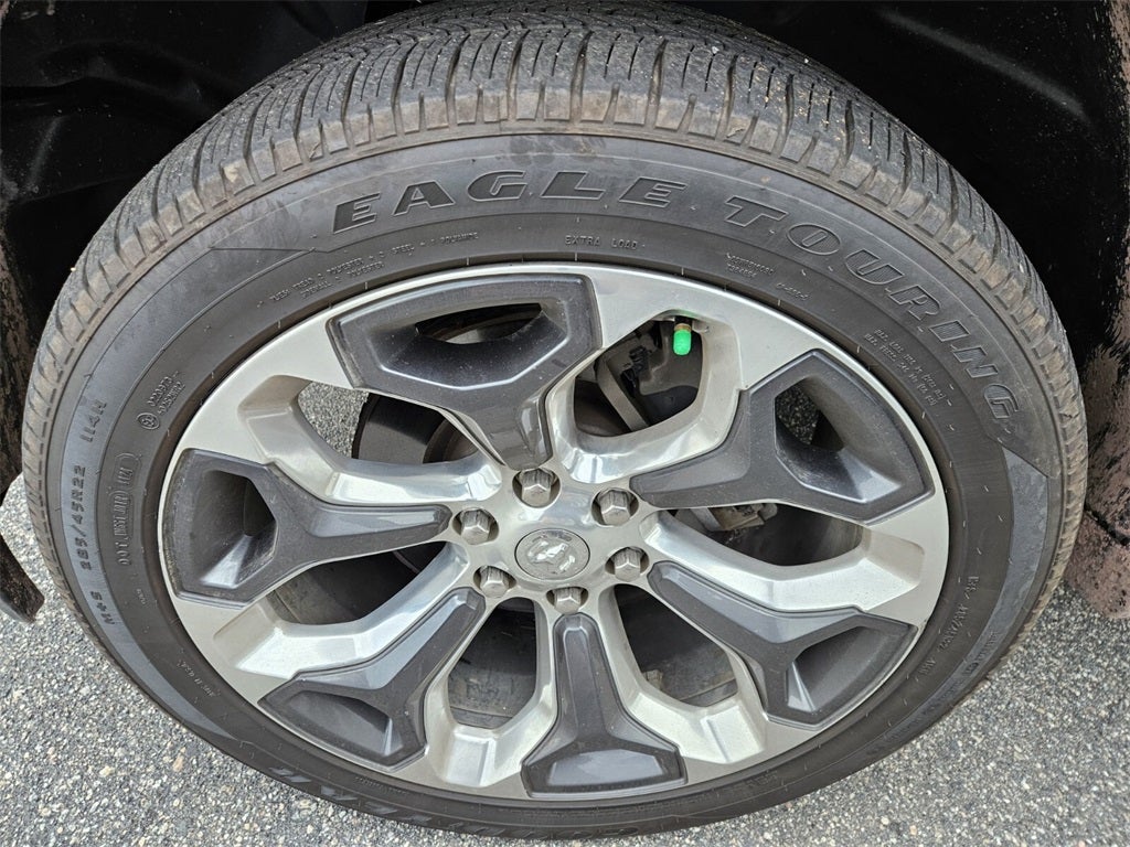 2021 RAM 1500 Limited Crew Cab 4x4 5'7' Box