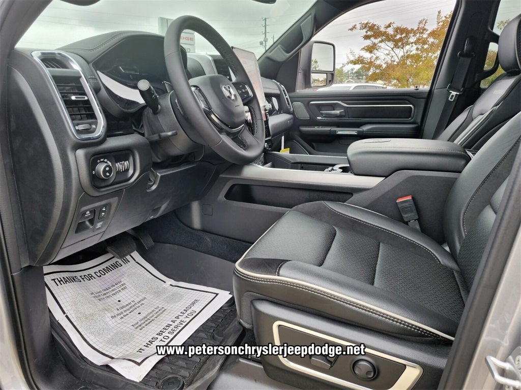 2025 RAM Ram 1500 RAM 1500 LARAMIE CREW CAB 4X4 5'7' BOX