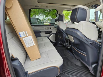 2025 RAM 1500 Tungsten Crew Cab 4x4 5'7' Box