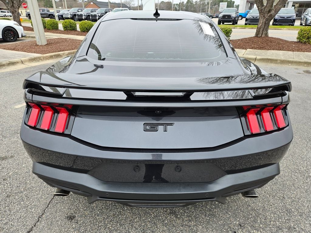 2024 Ford Mustang GT Premium Fastback