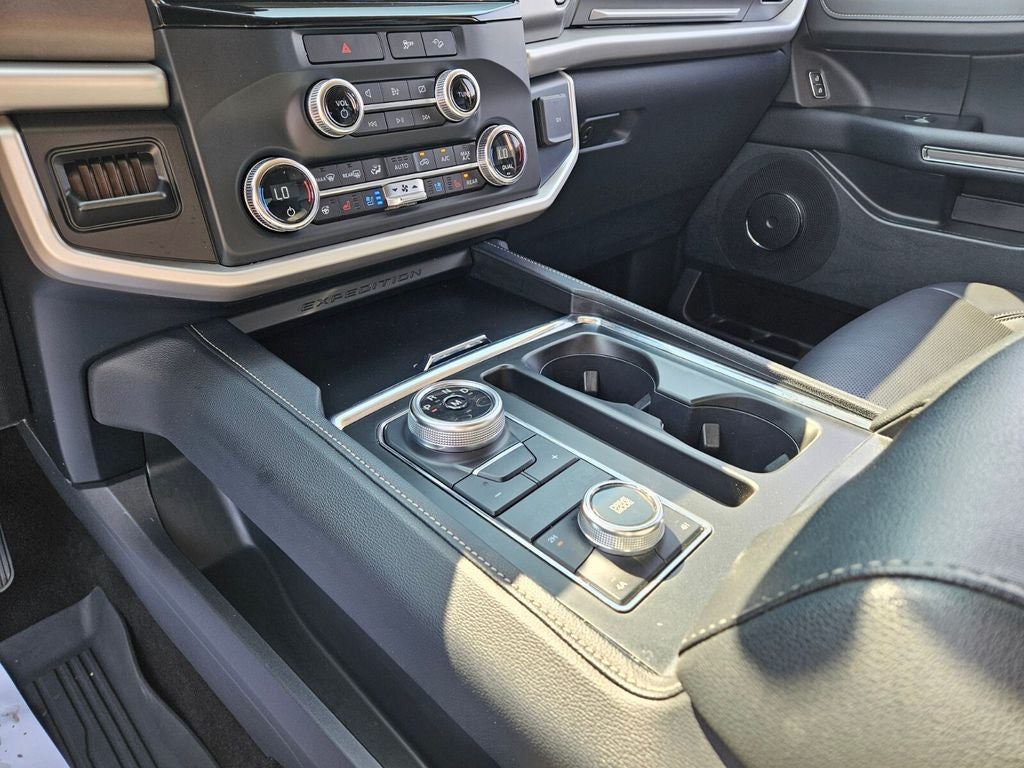 2022 Ford Expedition XLT MAX