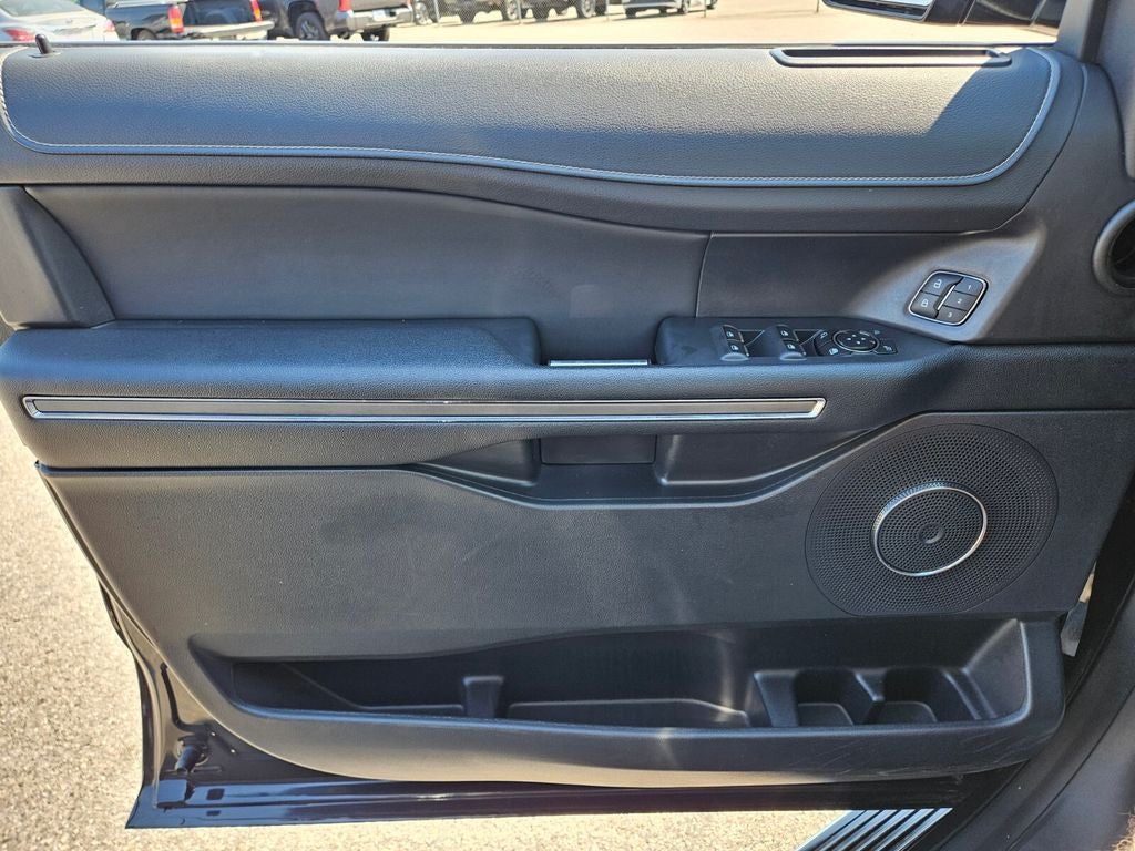 2022 Ford Expedition XLT MAX