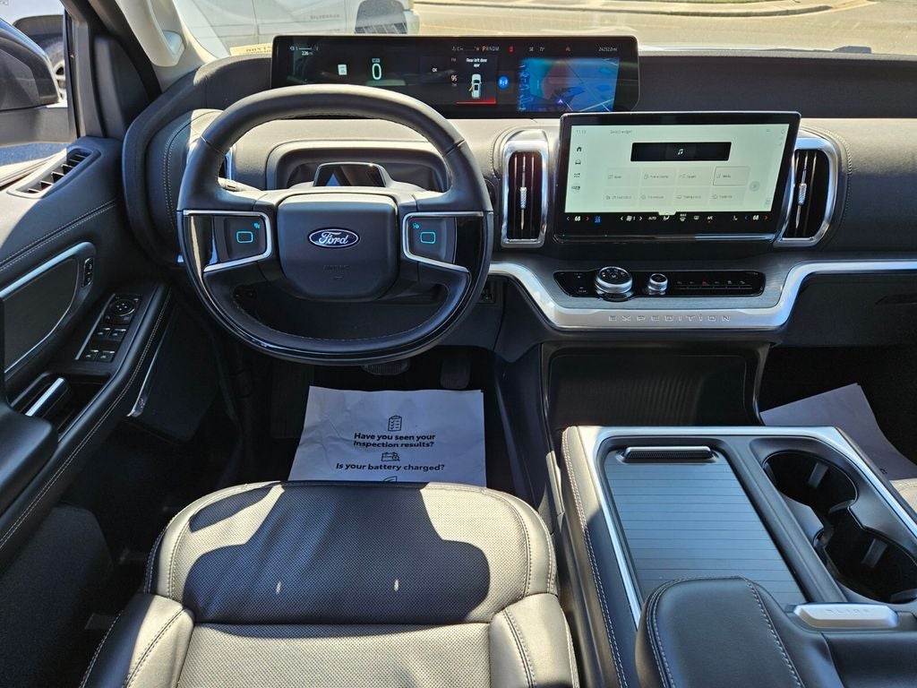 2025 Ford Expedition Platinum