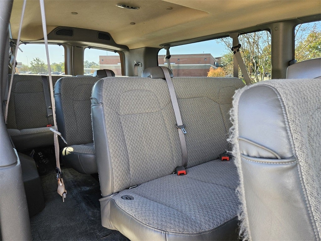 2024 Chevrolet Express Passenger RWD 3500 Extended Wheelbase LT