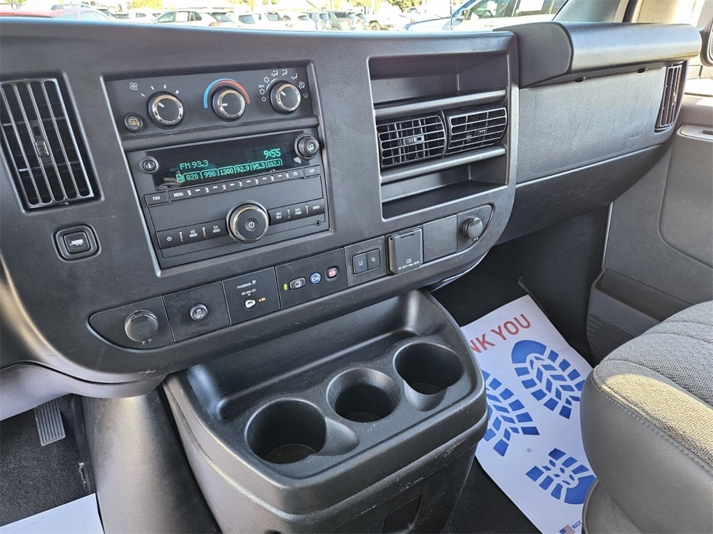 2024 Chevrolet Express Passenger RWD 3500 Extended Wheelbase LT