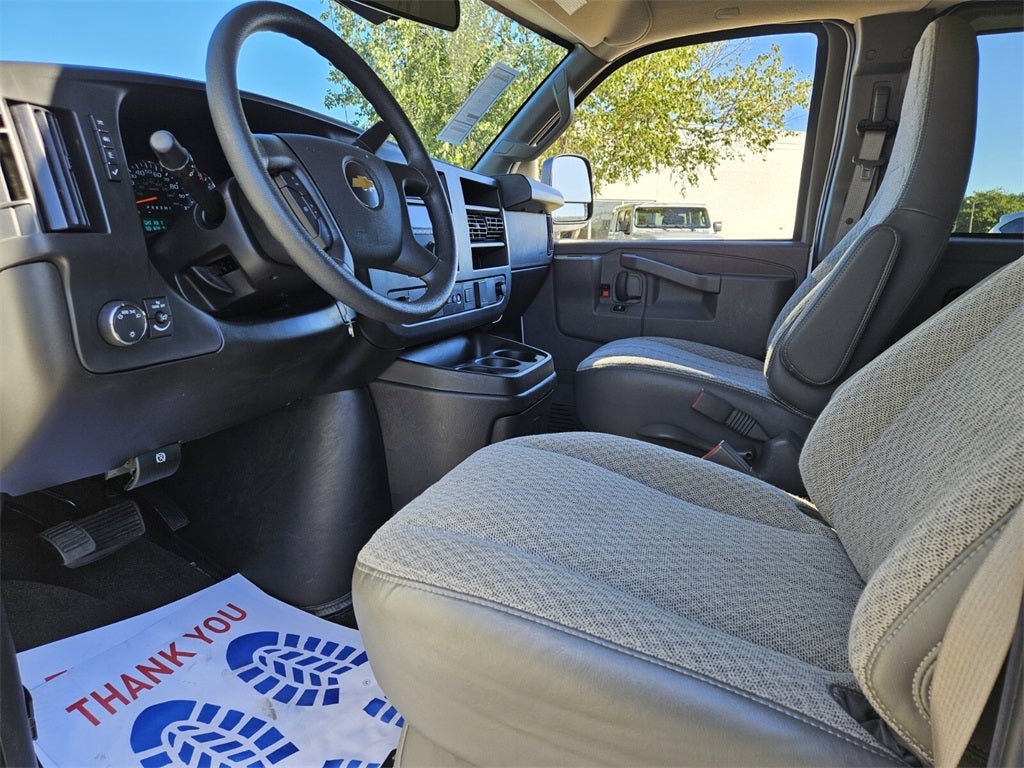 2024 Chevrolet Express Passenger RWD 3500 Extended Wheelbase LT
