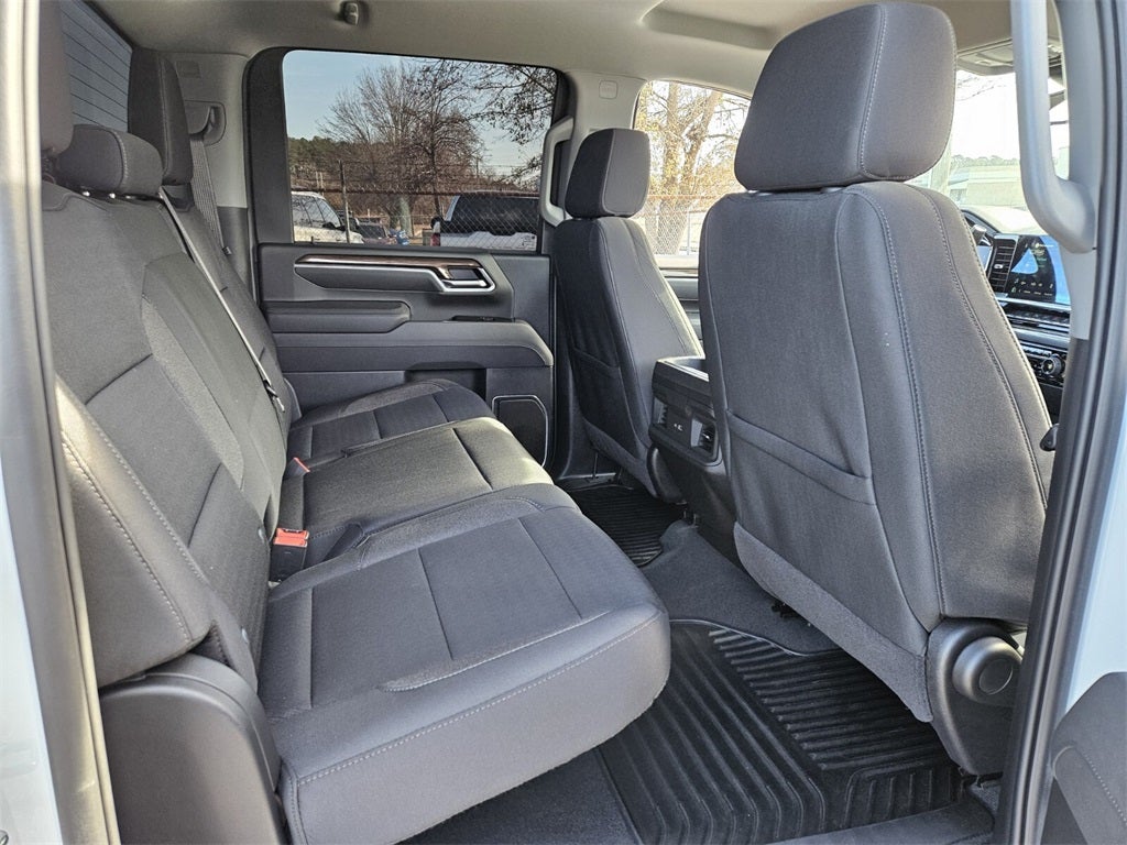 2025 Chevrolet Silverado 3500HD 4WD Crew Cab Long Bed LT