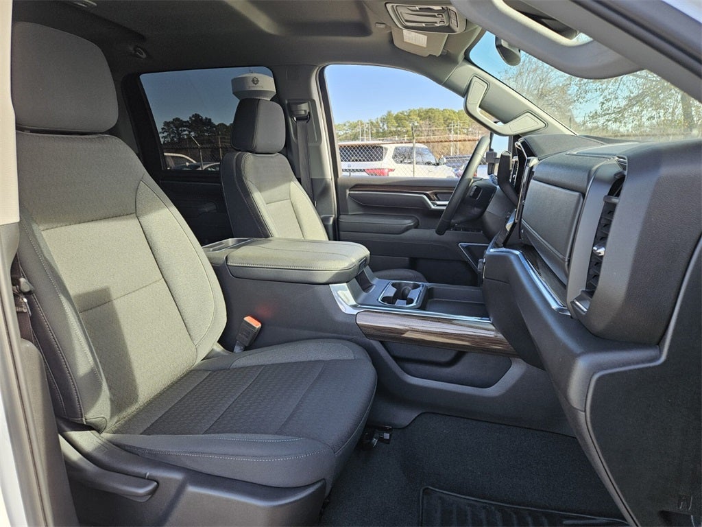 2025 Chevrolet Silverado 3500HD 4WD Crew Cab Long Bed LT