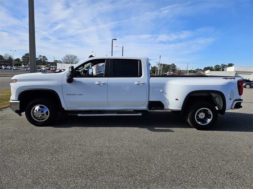 2025 Chevrolet Silverado 3500HD 4WD Crew Cab Long Bed LT